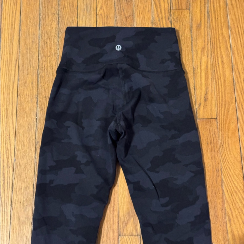 Lululemon Camouflage Wunder Train Leggings - Women’s 4 - Picture 6 of 10
